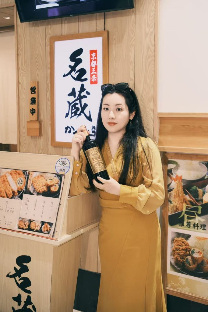 卢颖